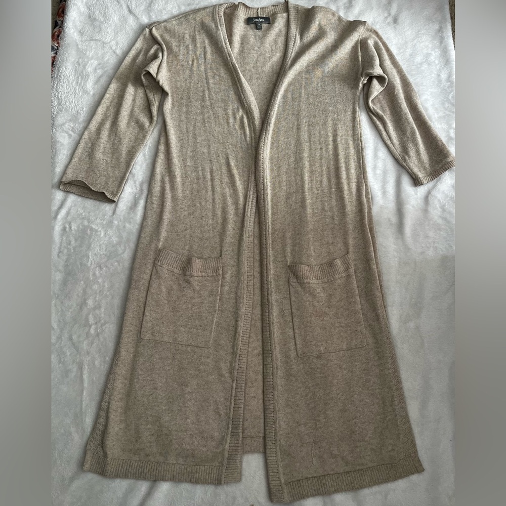 Neiman Marcus Women’s Tan Cardigan size Medium